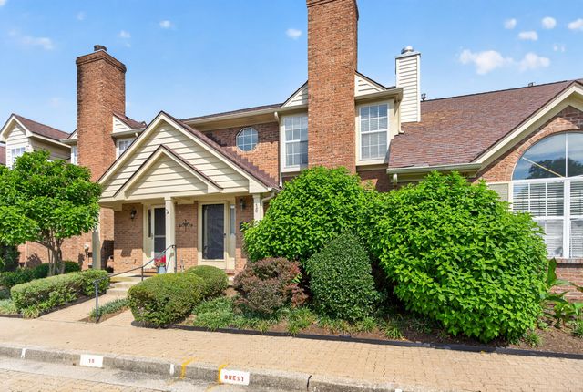 541 W Short Street 15, Lexington, KY 40507