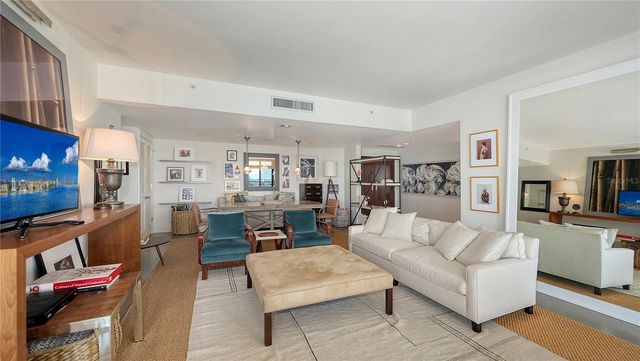 1211 GULF OF MEXICO DRIVE 610, Longboat Key, FL 34228