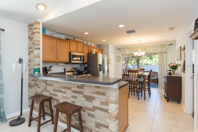 923 WINDTON OAK DRIVE, Ruskin, FL 33570