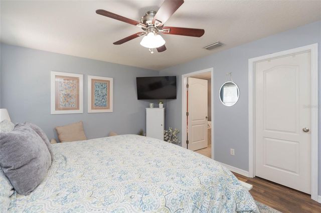 923 WINDTON OAK DRIVE, Ruskin, FL 33570