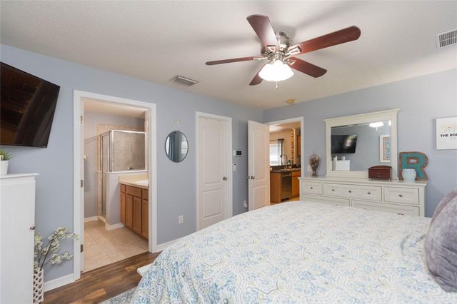 923 WINDTON OAK DRIVE, Ruskin, FL 33570