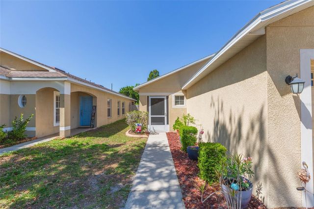 923 WINDTON OAK DRIVE, Ruskin, FL 33570