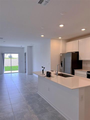 352 LOCH COURT, Davenport, FL 33837