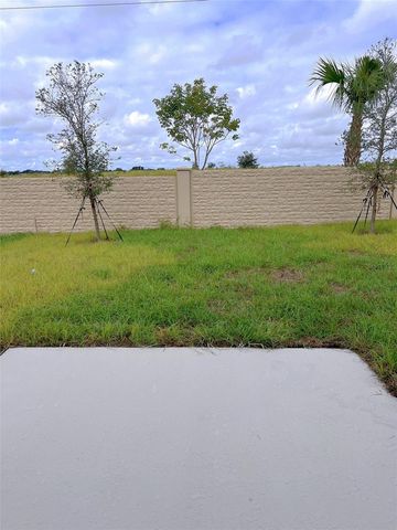 352 LOCH COURT, Davenport, FL 33837