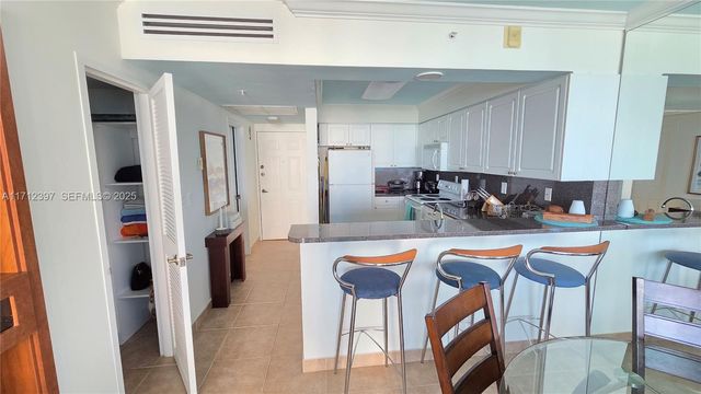 2501 S Ocean Drive 809, Hollywood, FL 33019