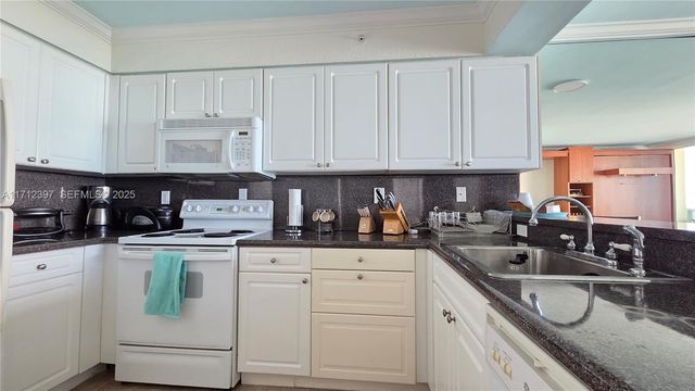 2501 S Ocean Drive 809, Hollywood, FL 33019