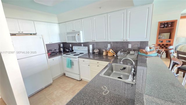 2501 S Ocean Drive 809, Hollywood, FL 33019