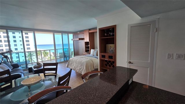 2501 S Ocean Drive 809, Hollywood, FL 33019