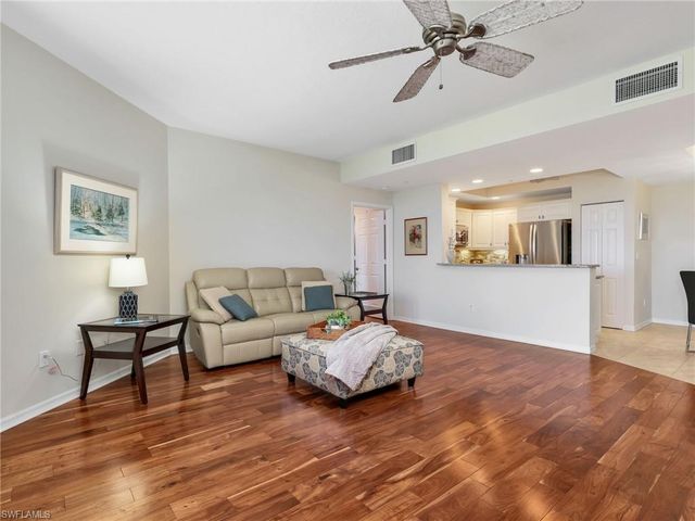 1001 Arbor Lake DR 506, Naples, FL 34110
