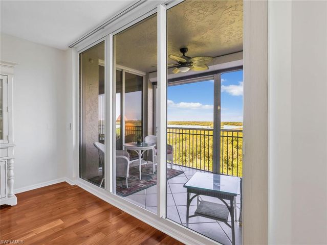 1001 Arbor Lake DR 506, Naples, FL 34110