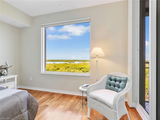 1001 Arbor Lake DR 506, Naples, FL 34110