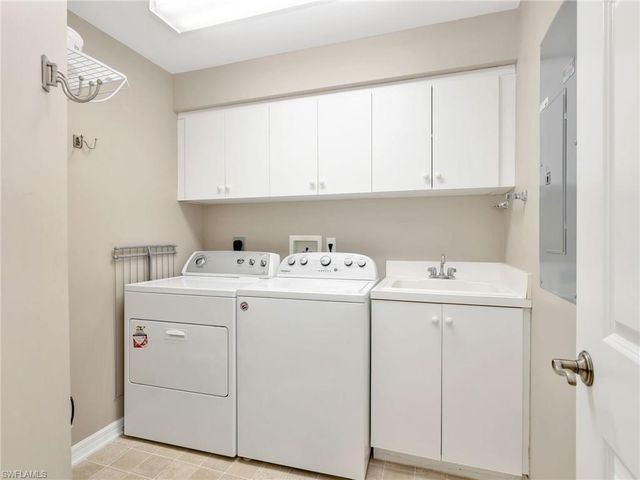 1001 Arbor Lake DR 506, Naples, FL 34110