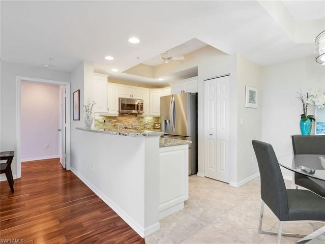 1001 Arbor Lake DR 506, Naples, FL 34110