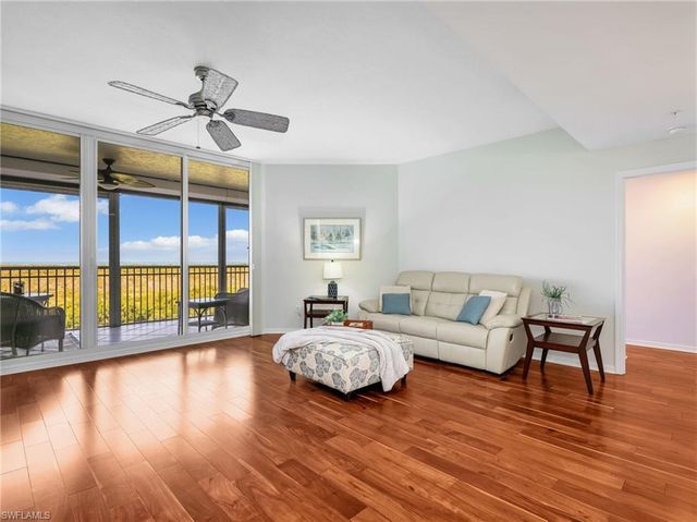 1001 Arbor Lake DR 506, Naples, FL 34110