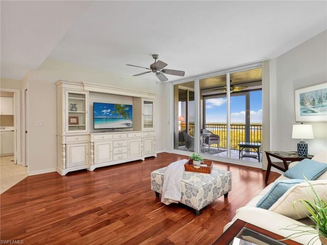 1001 Arbor Lake DR 506, Naples, FL 34110