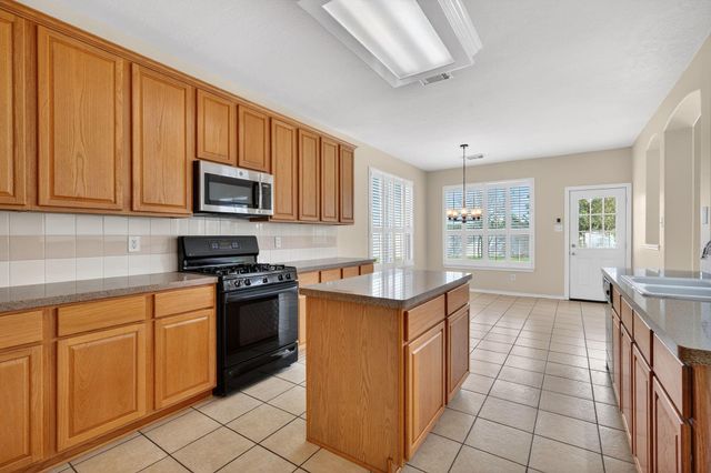 1539 Turret Crown Drive, Katy, TX 77494