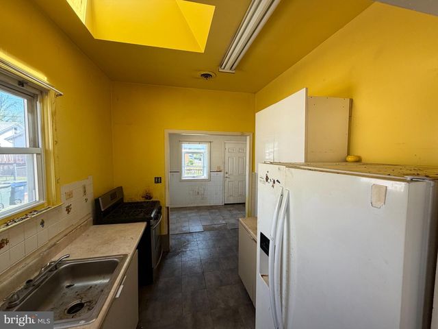 3222 10TH PL SE, Washington, DC 20032