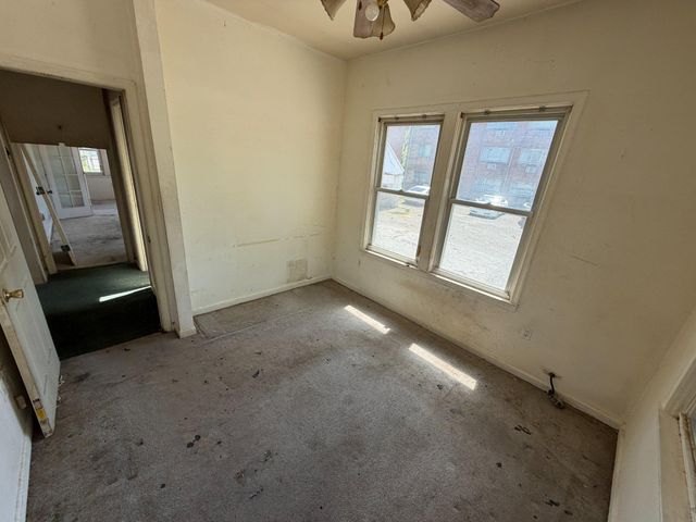 3222 10TH PL SE, Washington, DC 20032