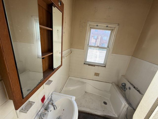 3222 10TH PL SE, Washington, DC 20032
