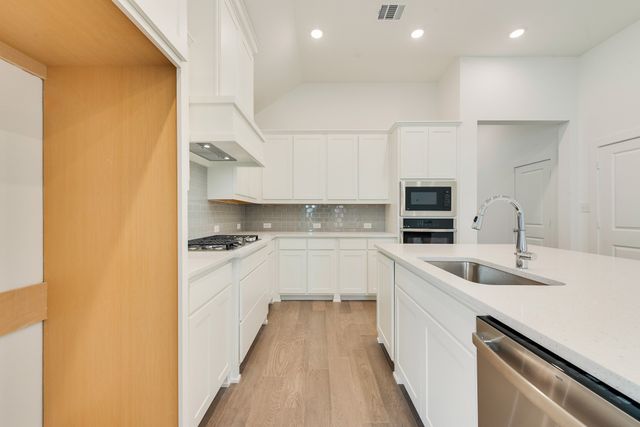 528 Embargo Drive, Fate, TX 75189