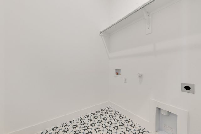 528 Embargo Drive, Fate, TX 75189