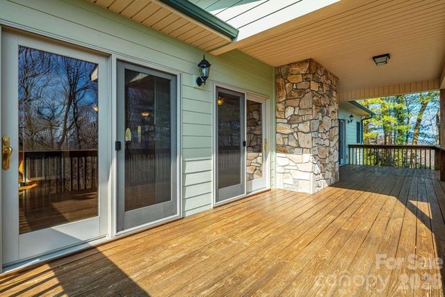 20 Stony Crest Drive, Spruce Pine, NC 28777