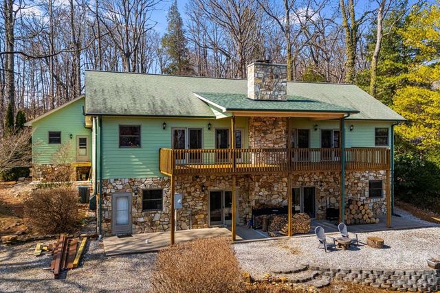 20 Stony Crest Drive, Spruce Pine, NC 28777