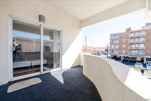 17 New York Avenue House, Long Beach, NY 11561