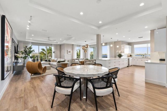 41 SW Seminole Street 206, Stuart, FL 34994