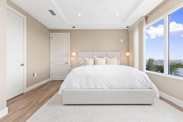 41 SW Seminole Street 206, Stuart, FL 34994