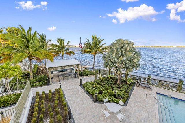 41 SW Seminole Street 206, Stuart, FL 34994