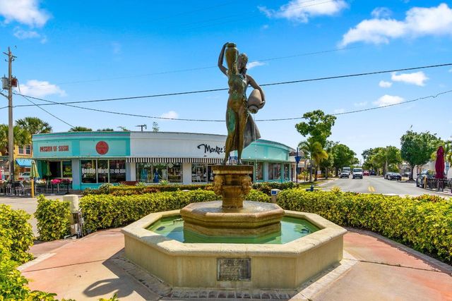 41 SW Seminole Street 206, Stuart, FL 34994