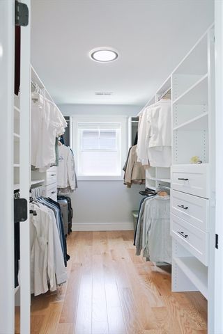 19 Manhattan Ter, Newton, MA 02465