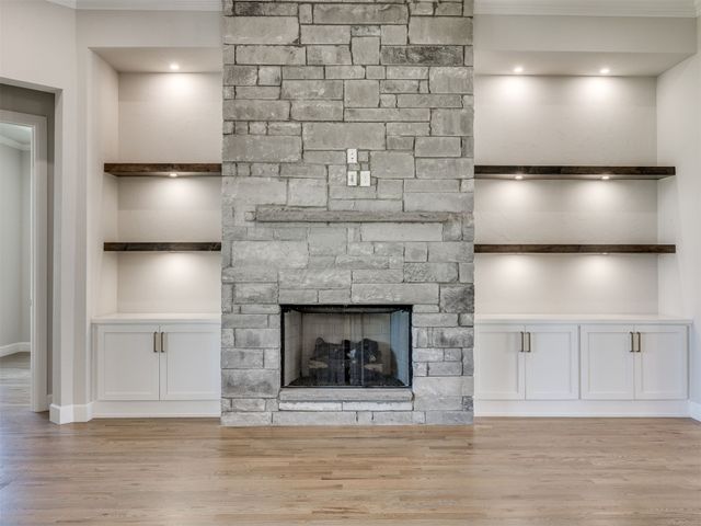 3211 E 169th Street S, Bixby, OK 74008