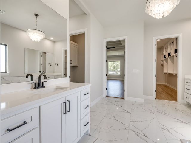 3211 E 169th Street S, Bixby, OK 74008