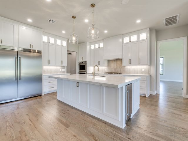 3211 E 169th Street S, Bixby, OK 74008