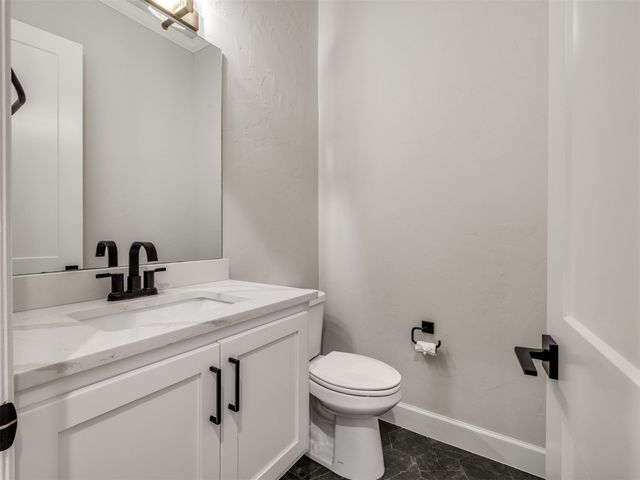 3211 E 169th Street S, Bixby, OK 74008