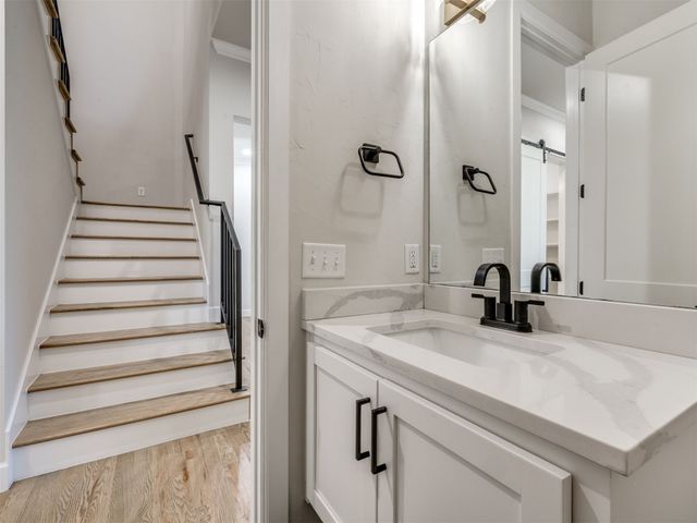3211 E 169th Street S, Bixby, OK 74008