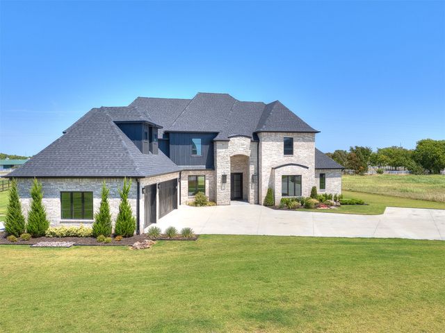 3211 E 169th Street S, Bixby, OK 74008