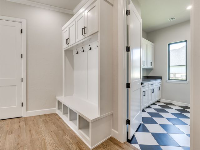 3211 E 169th Street S, Bixby, OK 74008