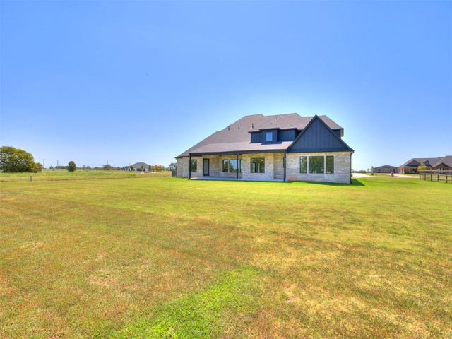 3211 E 169th Street S, Bixby, OK 74008
