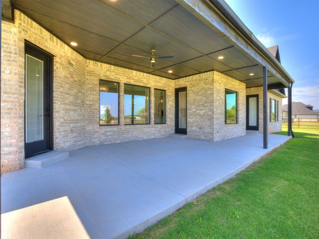 3211 E 169th Street S, Bixby, OK 74008