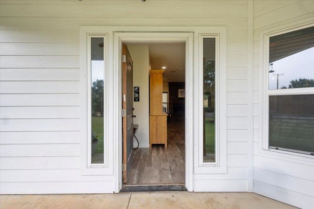 4811 Bacle Rd, Longview, TX 75604