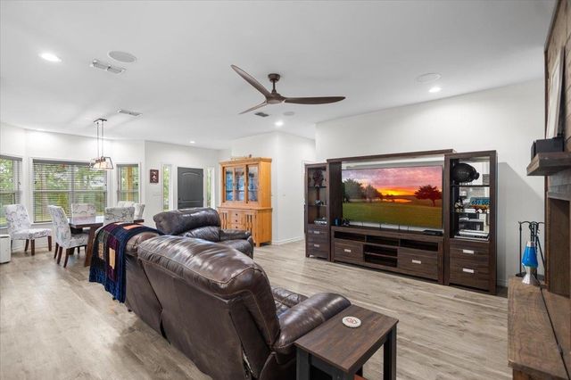 4811 Bacle Rd, Longview, TX 75604
