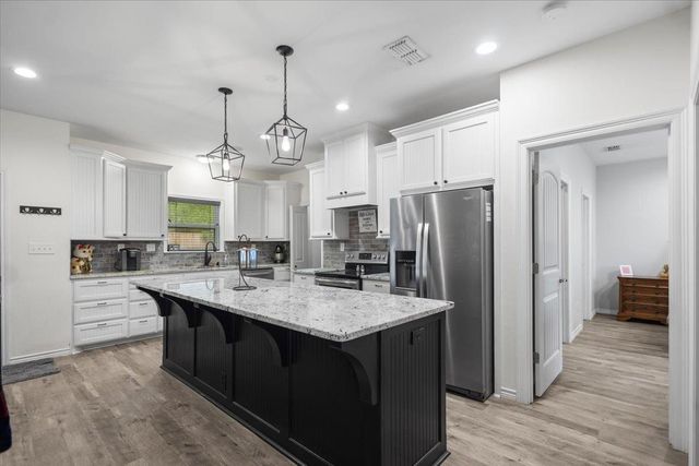 4811 Bacle Rd, Longview, TX 75604