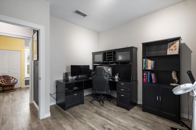 4811 Bacle Rd, Longview, TX 75604