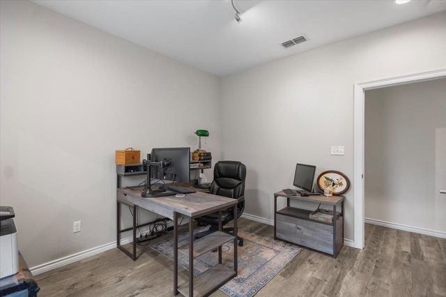 4811 Bacle Rd, Longview, TX 75604