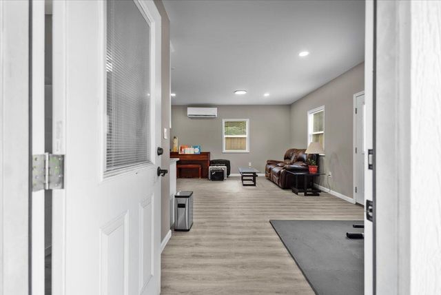 4811 Bacle Rd, Longview, TX 75604