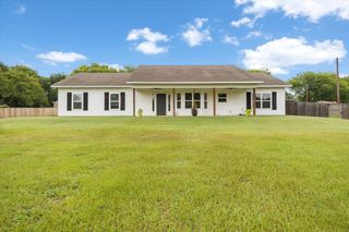 4811 Bacle Rd, Longview, TX 75604