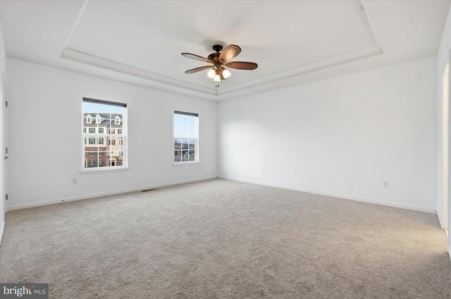 7411 BRUNSON CIR, Gainesville, VA 20155